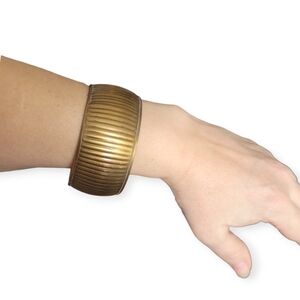 Vintage Brass Bangle Cuff Bracelet With Ridges Chunky Boho